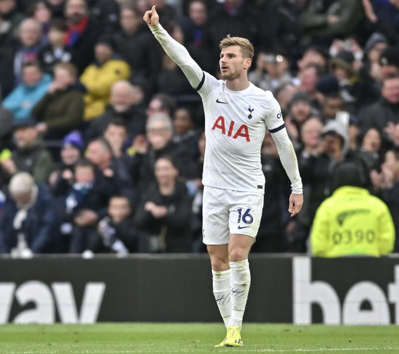 El alemán Timo Werner celebra un gol con el Tottenham Hotspur, frente al Crystal Palace. EFE/EPA/VINCE MIGNOTT EDITORIAL USE ONLY. No use with unauthorized audio, video, data, fixture lists, club/league logos, 'live' services or NFTs. Online in-match use limited to 120 images, no video emulation. No use in betting, games or single club/league/player publications.