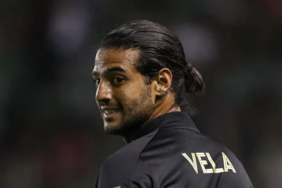 Carlos Vela continúa sin equipo y cada vez más cerca del retiro