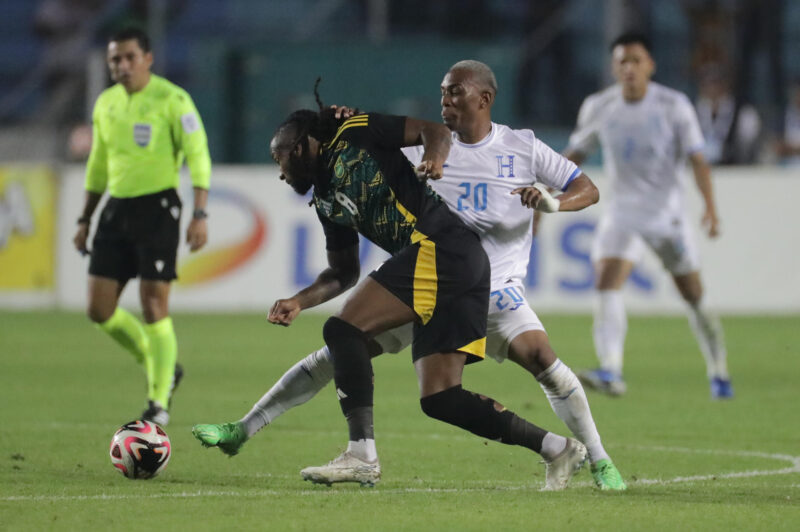 La selección de Jamaica sorprendió este martes a la de Honduras con una victoria a domicilio por 1-2 en la segunda jornada de la Liga de las Naciones de la Conacaf. EFE/ Gustavo Amador Concacaf
