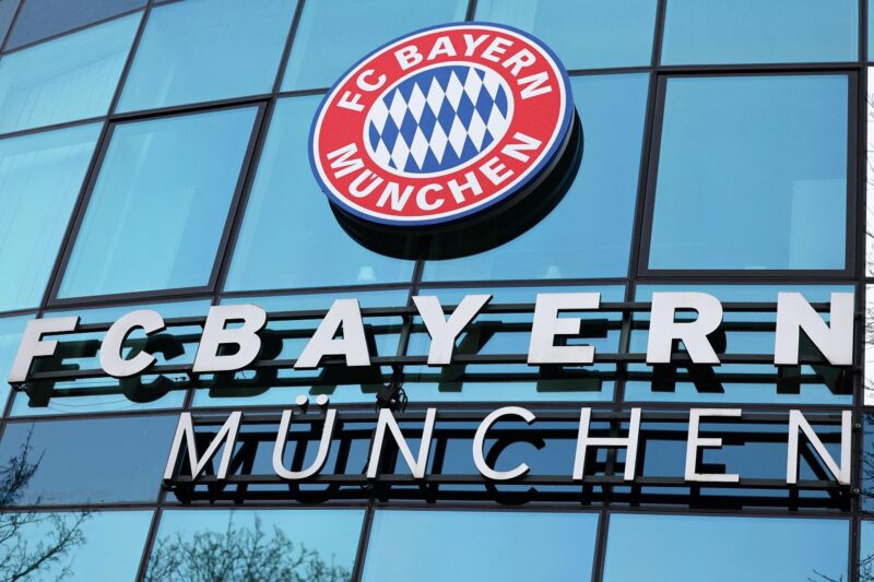 ¿Cuál fue mejor? Bayern Múnich y Leverkusen empataron con golazos Se del Bayern Munich y centro de entrenamiento en Munich. EPA-EFE/ANNA SZILAGYI