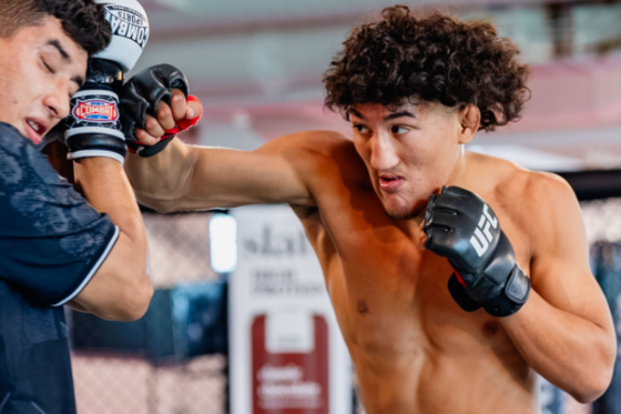 Raúl Rosas Jr. entrenando previo al UFC 306. (Foto: Captura de pantalla 'X' UFC)