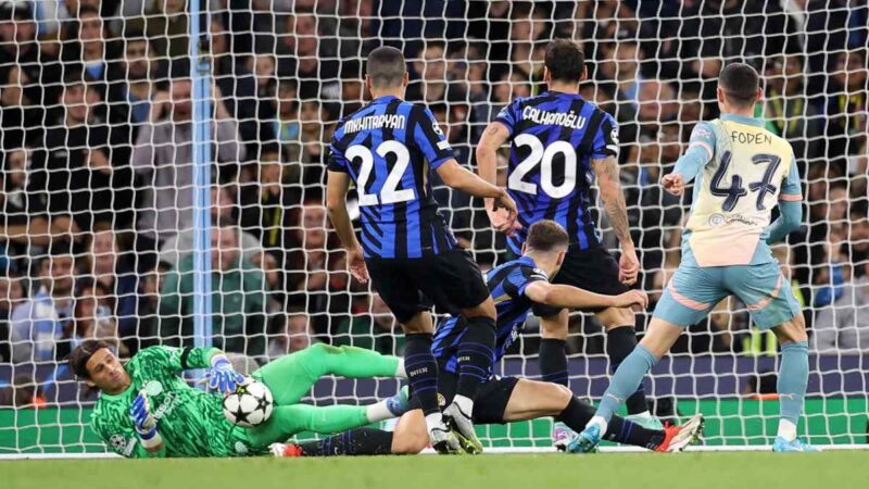 Manchester City falla en el debut de Champions League Manchester City falla en el debut de Champions League