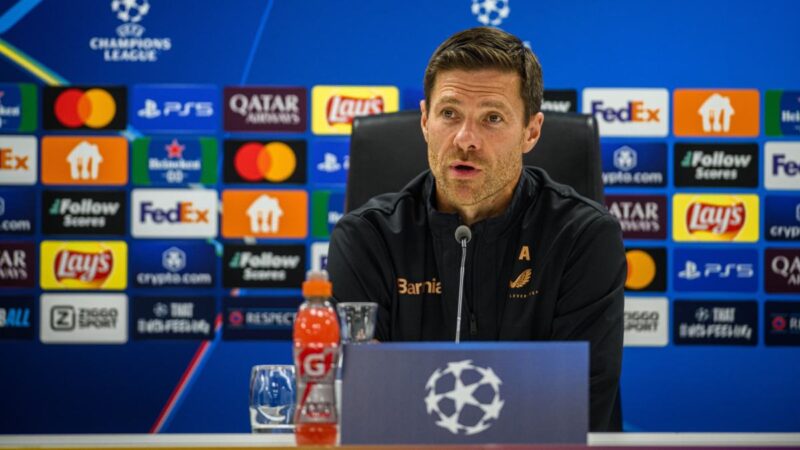 Xabi Alonso sobre Santiago Giménez: "Será un gran reto para nosotros" Xabi Alonso sobre Santiago Giménez: "Será un gran reto para nosotros"