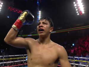 El boxeador tijuanense Jaime Munguía