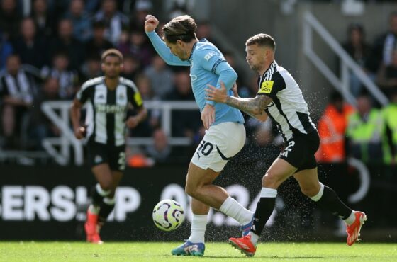 Trippier diferentes marcas de botines