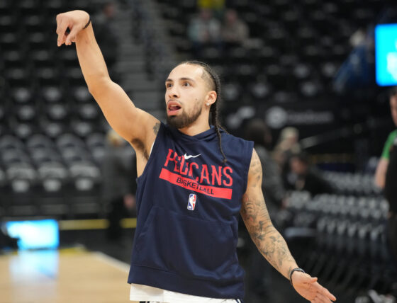 Fotografía de archivo del guardia puertorriqueño José Alvarado, quien ha renovado por dos años su contrato con New Orleans Pelicans de la NBA, se anunció este sábado. EFE/ George Frey