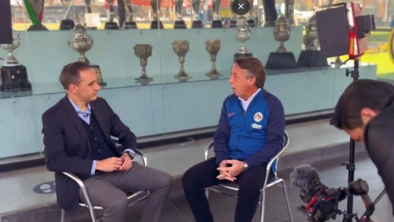 Emilio Azcárraga deja su cargo en Televisa por investigación de FIFA