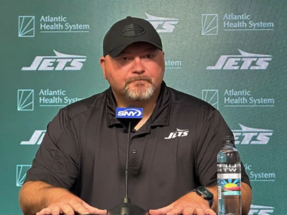 Los New York Jets despiden a su CEO/gerente general, Joe Douglas, a mitad de temporada. (Foto: Captura de pantalla)