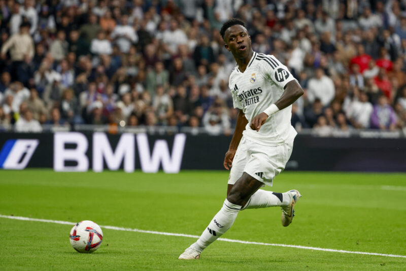 Leganés 0 - 3 Real Madrid: Estadísticas, resumen y resultado El delantero brasileño del Real Madrid Vinicius Junior durante el partido de la jornada 13 de LaLiga entre Real Madrid y Osasuna, en el estadio Santiago Bernabéu en Madrid.-EFE/ Daniel González