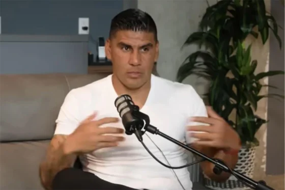 Carlos Salcido confiesa haber sufrido hambre durante su niñez