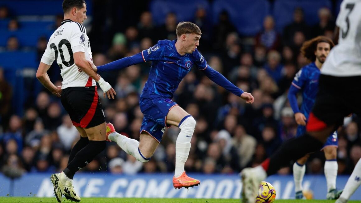 Raúl Jiménez sin gol en la victoria del Fulham ante Chelsea