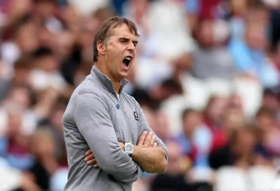 El entrenador del West Ham Julen Lopetegui durante el partido de la Premier League que han jugado West Ham United y Chelsea en Londres. EFE/EPA/ANDY RAIN