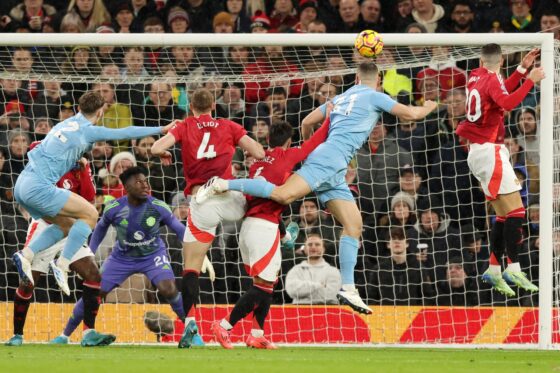 Nikola Milenkovic cabecea el 0-1 al minuto y 31 segundos de juego. EFE/EPA/GARY OAKLEY.