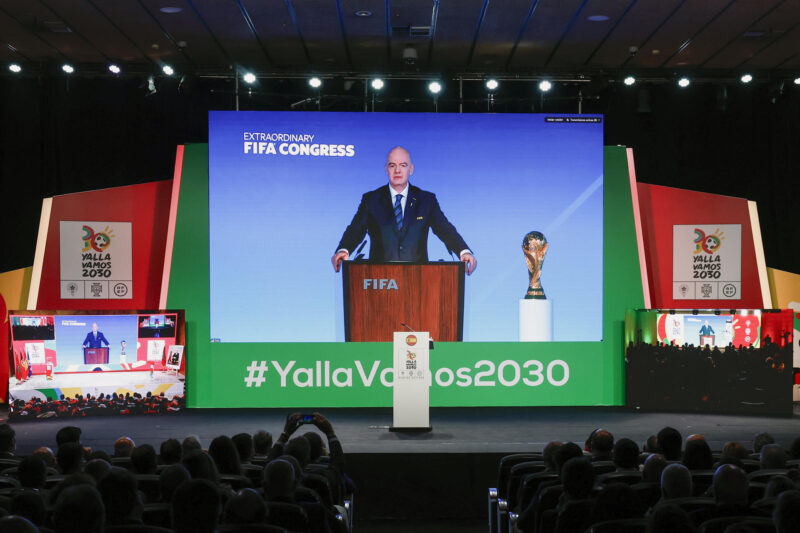 Breves de Unanimo: Arabia Saudí albergará el Mundial 2034