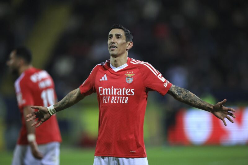 El jugador argentino del Benfica Angel Di Maria celebra un gol al Arouca durante el partido de la Liga Portuguesa jugado en el Arouca Municipal stadium, Portugal. EFE/EPA/ESTELA SILVA