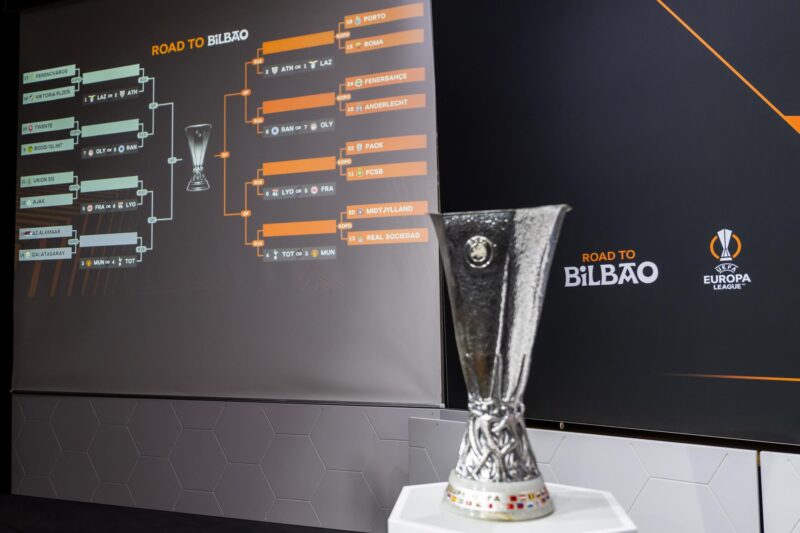 Europa League: Así se jugarán los playoffs Sorteo de las eliminatorias de acceso a los octavos de final de la Liga Europa en Nyon. (Suiza) EFE/EPA/MARTIAL TREZZINI