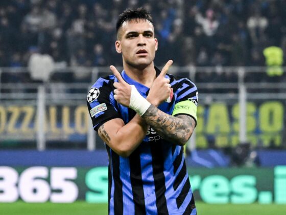 El jugador del Inter Lautaro Martinez tras marcar el 3-0 durante el partido de la UEFA Champions League que han jugado Inter FC y AS Monaco en Milan, Italia. EFE/EPA/NICOLA MARFISI