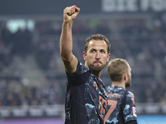 Harry Kane celebra el 1-0 del Bayern al Borussia Moenchengladbach. EFE/EPA/CHRISTOPHER NEUNDORF.