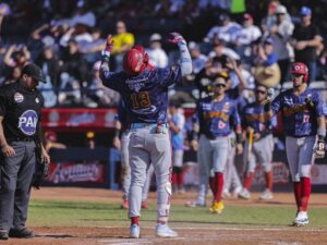 Celebración de la victoria de Venezuela en la Serie del Caribe. / X: @beisboldecaribe