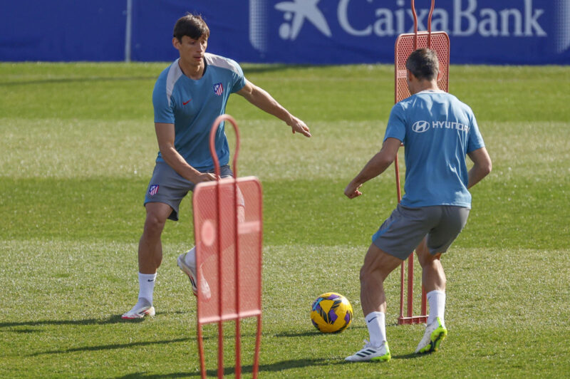 Le Normand, durante el entrenamiento de este viernes.-EFE/ Mariscal