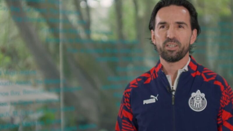 Chivas anuncia la llegada de Gerardo Espinoza y debuta vs América