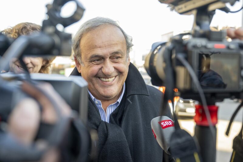 Joseph Blatter y Michel Platini absueltos de corrupción Joseph Blatter y Michel Platini absueltos de corrupción