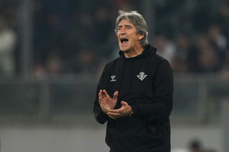 El chileno Manuel Pellegrini, entrenador del Real Betis. EFE/EPA/HUGO DELGADO