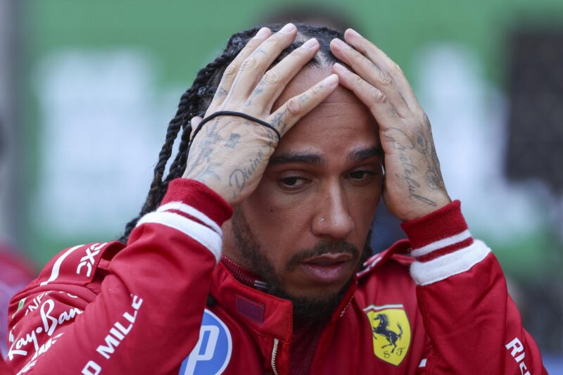 El piloto británico Lewis Hamilton dominó este sábado la carrera al sprint en el Gran Premio de China. EFE/EPA/WU HAO / POOL