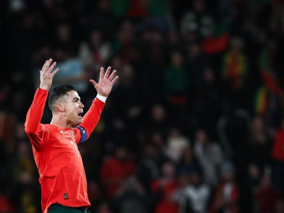 El jugador portugués Cristiano Ronaldo se lamenta durante el partido de vuelta de cuartos de final de la UEFA Nations League que han jugado Portugal y Dinamarca jugado en el Alvalade Stadium, en Lisboa, Portugal. EFE/EPA/MIGUEL A. LOPES