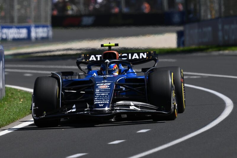 Carlos Sainz, de Williams, durante los primeros entrenamientos libres del Gran Premio de Australia. EFE/EPA/Joel Carrett AUSTRALIA AND NEW ZEALAND OUT