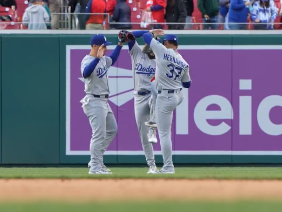 MLB: Teoscar Hernández y Dodgers cortan racha negativa
