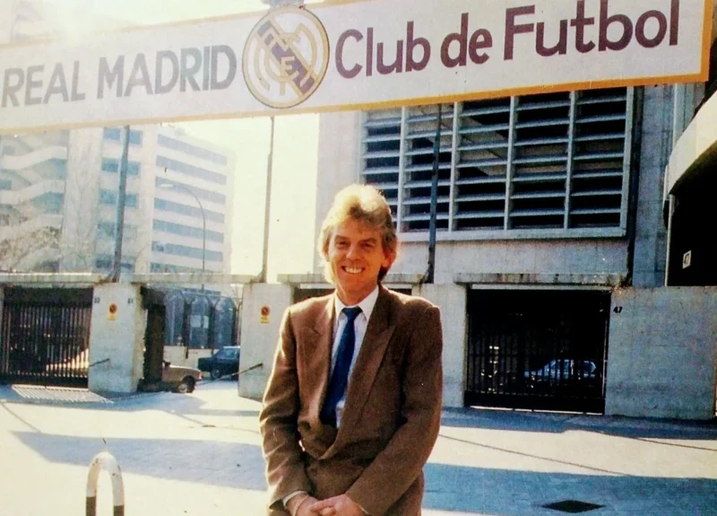 Leo Beenhakker: Muere exentrenador del América y Real Madrid Leo Beenhakker en el Real Madrid