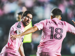 Lionel Messi y Jordi Alba en la victoria de Inter Miami sobre Los Angeles FC: / X: @InterMiamiCF