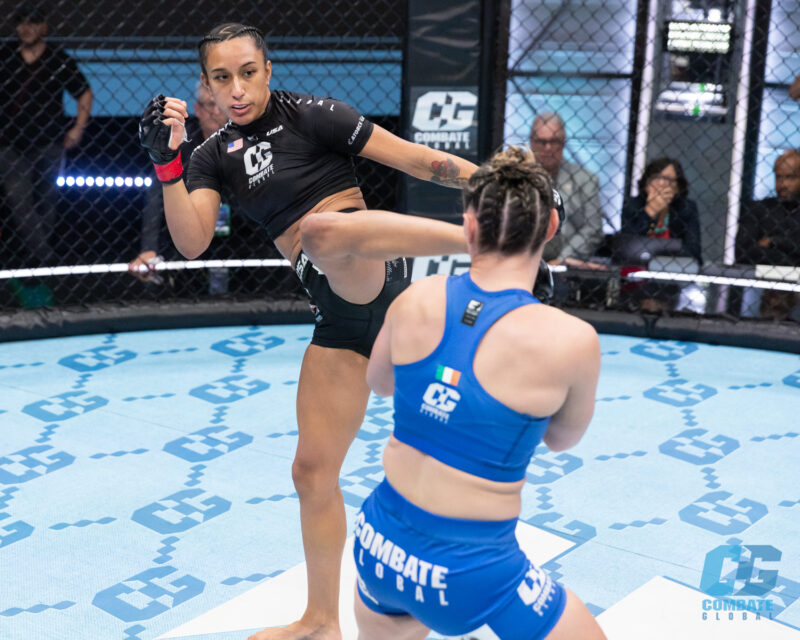 Maritza Sánchez vs Dee Begley. (Crédito: Combate Global)