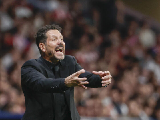 Simeone, durante el partido. EFE/Sergio Pérez