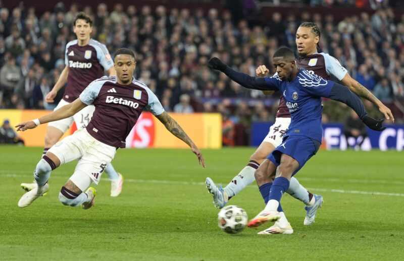 VIDEO | Confusión en la Champions por el himno de Europa League El delantero Ousmane Dembel durante el partido de la UEFA Champions League que han jugado Aston Villa y Paris Saint-Germain, en Birmingham, Reino Unido. EFE/EPA/TIM KEETON