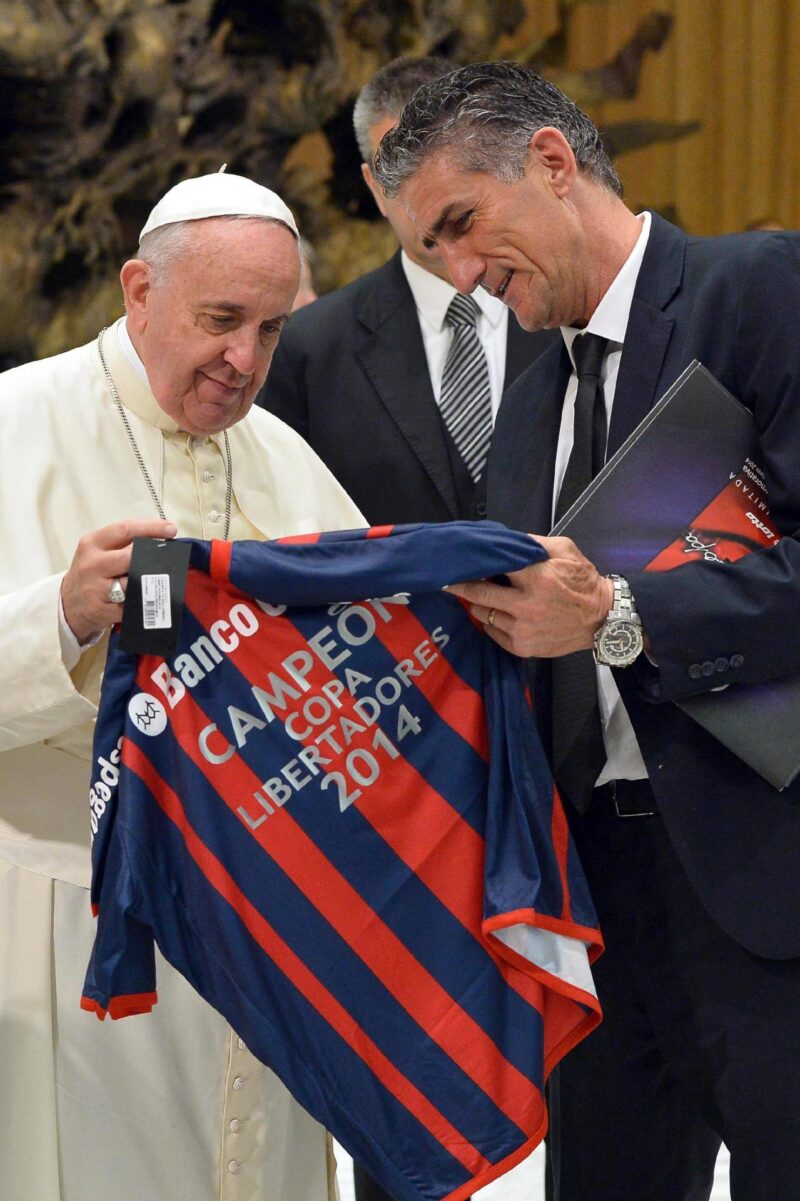 Papa Francisco: El hincha de San Lorenzo de Almagro Papa Francisco