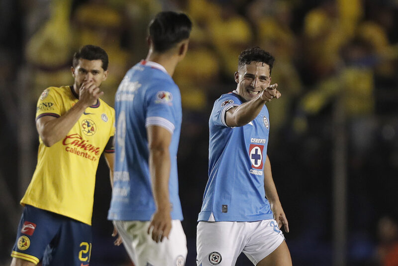 América viene de atrás y vence a Cruz Azul para avanzar a la final América viene de atrás y vence a Cruz Azul para avanzar a la final