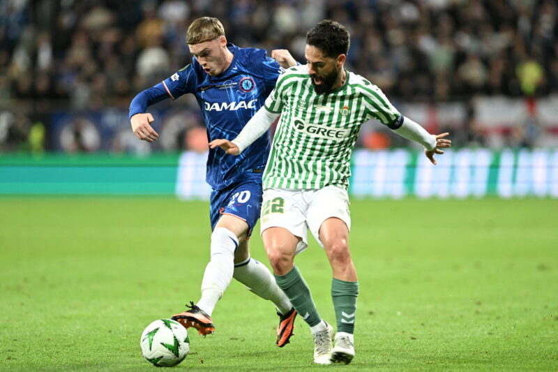 El Chelsea arrasa al Betis en el segundo tiempo y le arrebata el sueño El Chelsea arrasa al Betis en el segundo tiempo y le arrebata el sueño