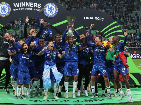 El Chelsea arrasa al Betis en el segundo tiempo y le arrebata el sueño