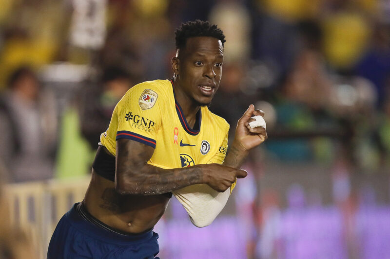 América viene de atrás y vence a Cruz Azul para avanzar a la final América viene de atrás y vence a Cruz Azul para avanzar a la final