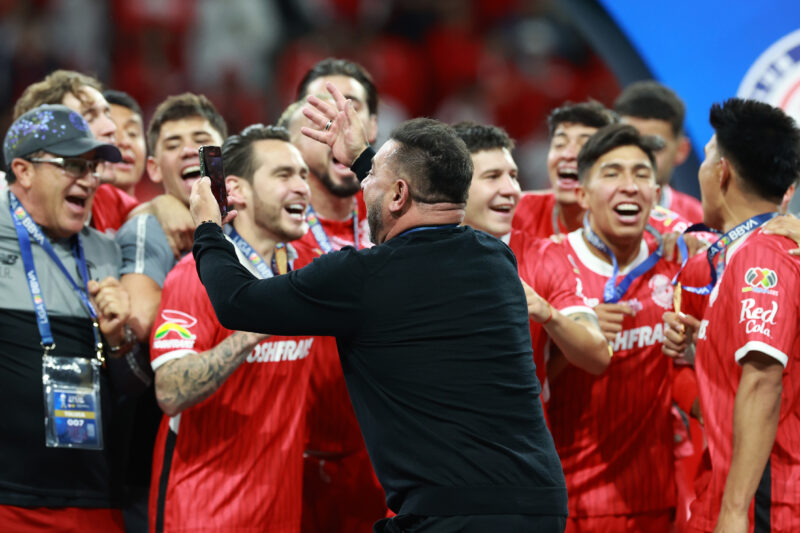 Toluca acaba con la sequía y consigue su undécimo título de liga Toluca acaba con la sequía y consigue su undécimo título de liga