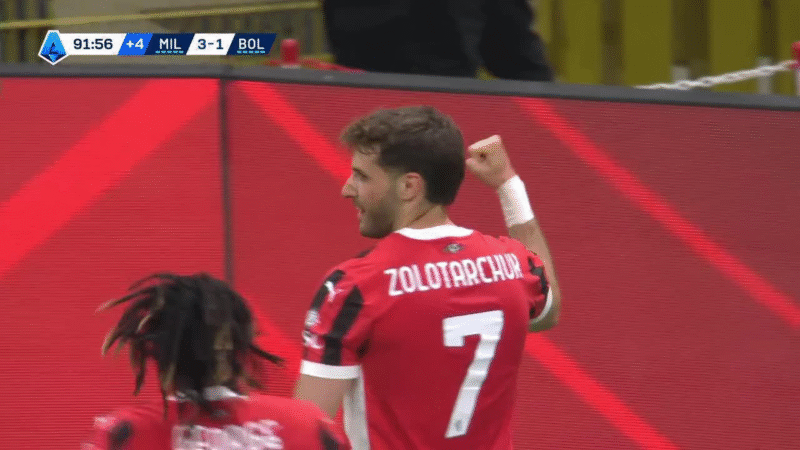 Santi Gimenez con su apellido materno en su camiseta, como homenaje al Día de la Madre. / Captura de pantalla.