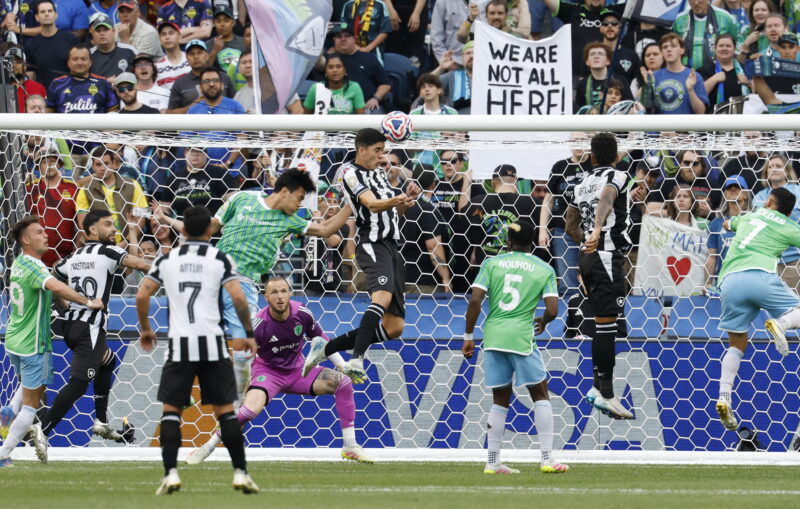 Botafogo vence a Seattle Sounders y le complica las cosas al Atlético Botafogo vence a Seattle Sounders y le complica las cosas al Atlético