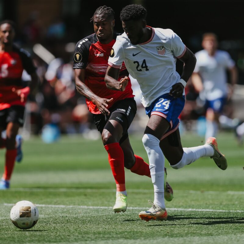 Estados Unidos se desquita con una goleada 5-0 a Trinidad y Tobago
