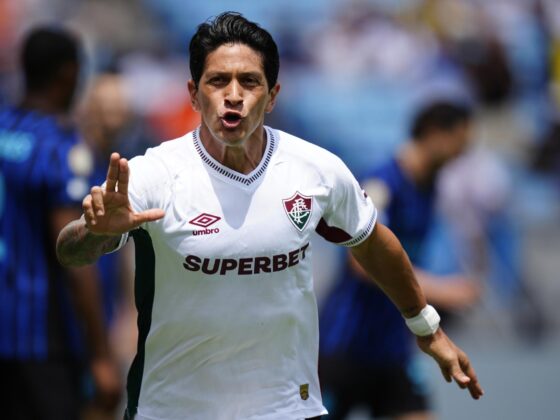 German Cano de Fluminense celebra tras anotarle al Inter de Milán. EFE/JACOB KUPFERMAN