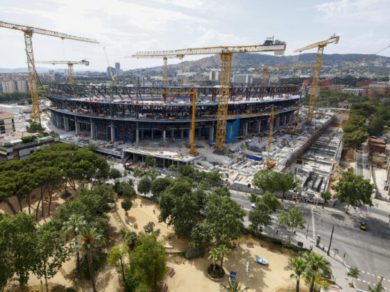 Aspecto de las obras en el Spotify Camp  Nou este miércoles en que el FC Barcelona ha anunciado que regresará al Spotify Camp Nou para disputar el Trofeo Joan Gamper el próximo 10 de agosto. EFE/ Quique García