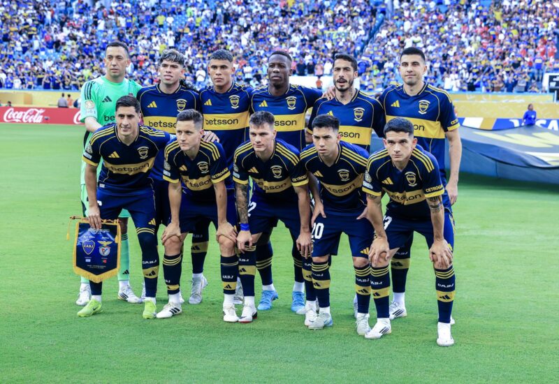 La plantilla títular de Boca Juniors posa en el Mundial de Clubes. EFE/CRISTOBAL HERRERA-ULASHKEVICH