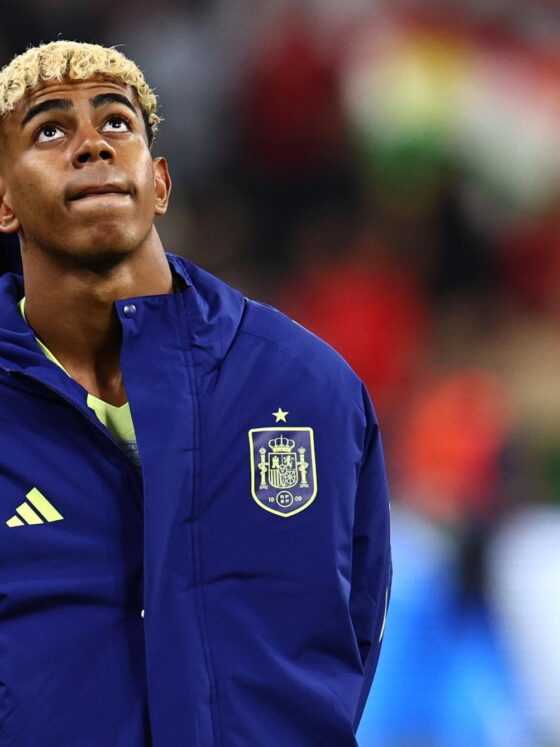 Lamine Yamal tras perder la final de la UEFA Nations League que han jugado Portugal y España en Múnich, Alemania EFE/EPA/ANNA SZILAGYI