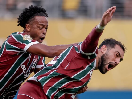 Juan Freytes (d) celebra su gol en una vibrante victoria de Fluminense por 4-2 sobre Ulsan Hyundai en partido del Mundial de Clubes jugado en Nueva Jersey. EFE/EPA/SARAH YENESEL
